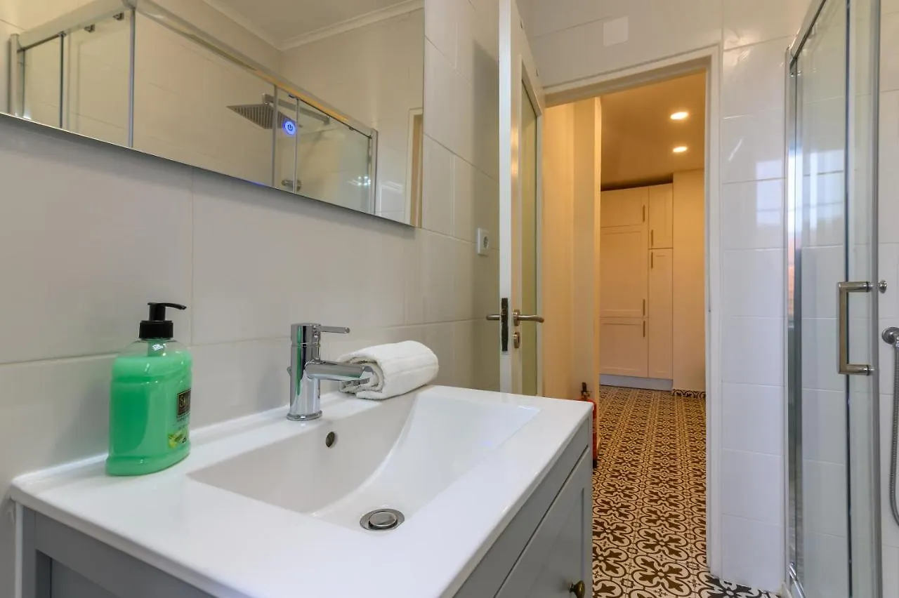 Sant'Ana Apartment Lisbona 0*,